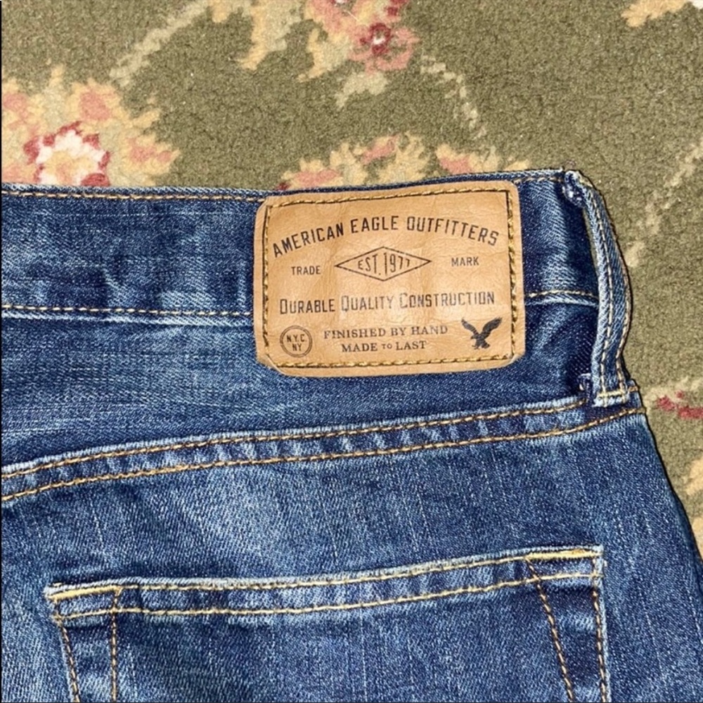 American Eagle Original Straight Jeans - Picture 9 of 10